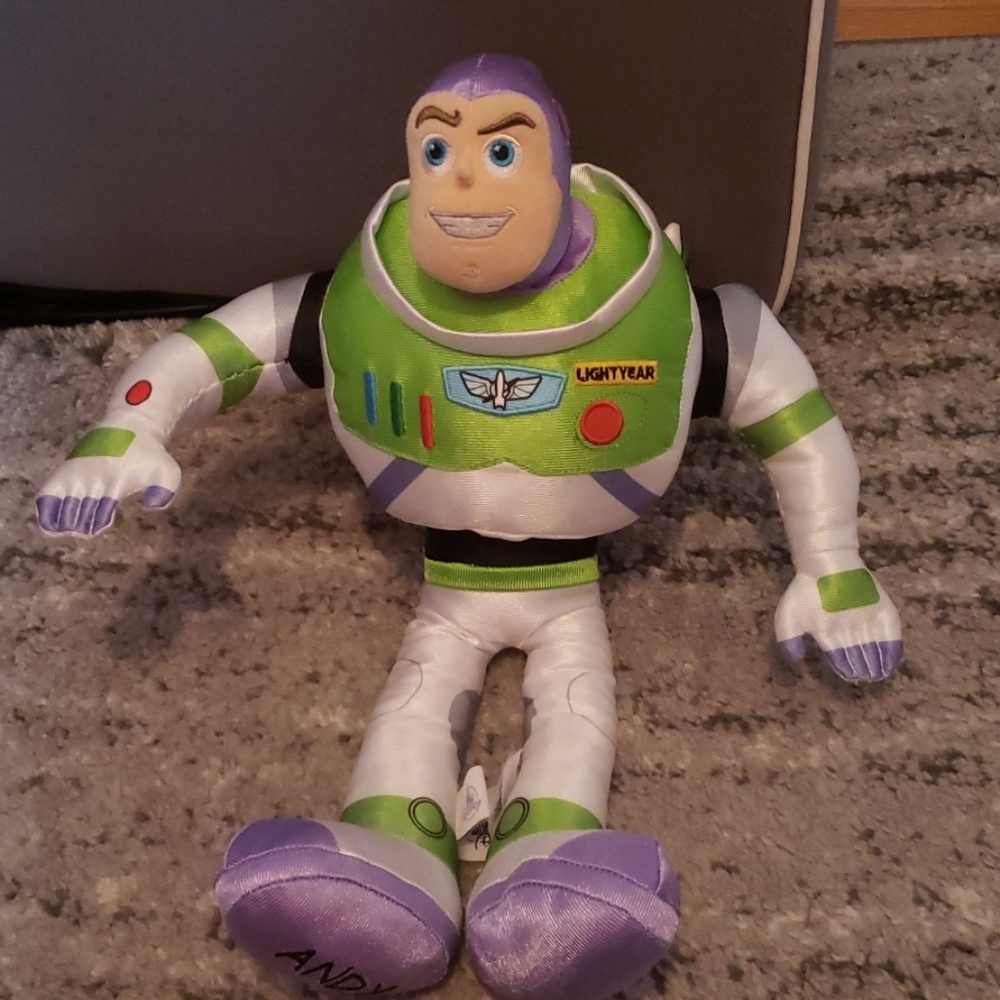 Buzz lightyear